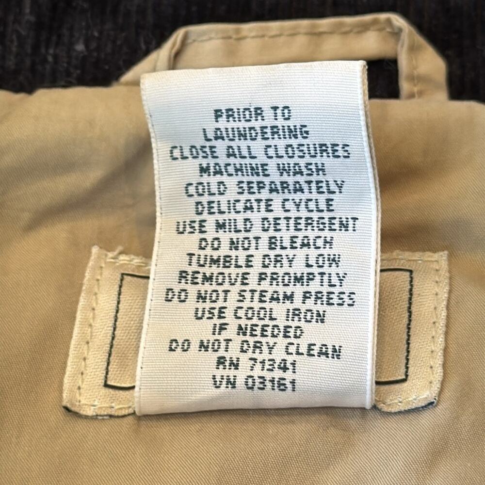 L.L.Bean Women's Quilted Vest Beige Size L - Picture 8 of 8